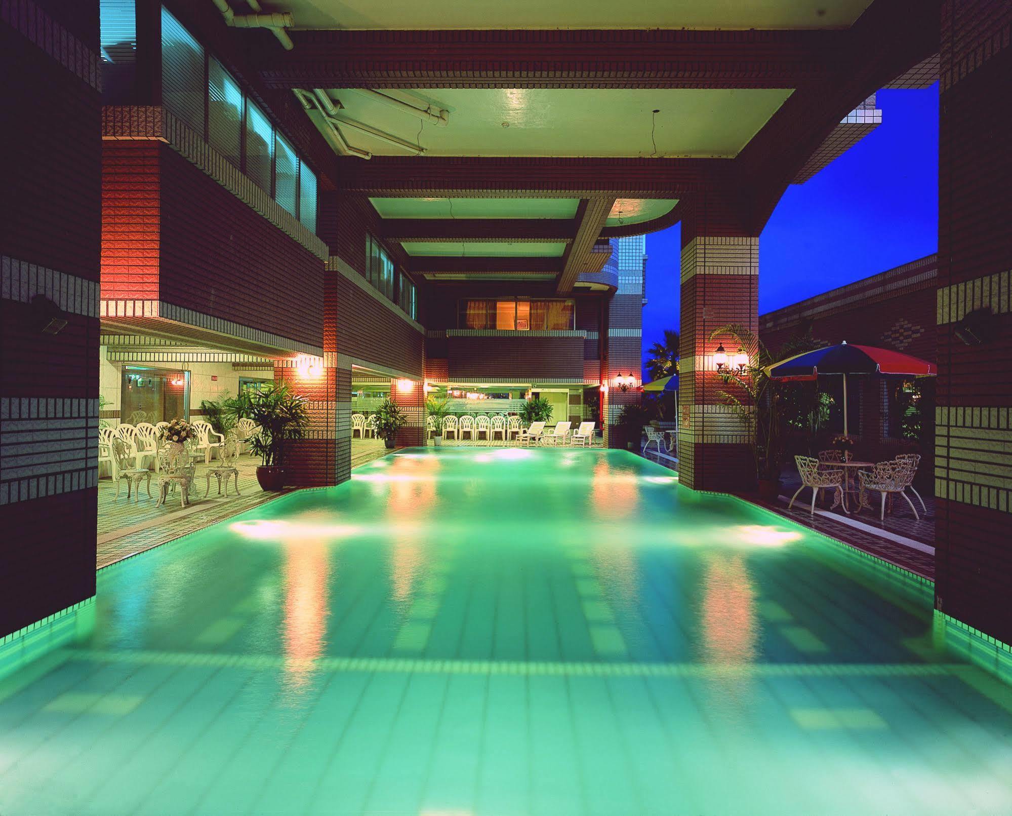 Cheng Pao Hotel Puli Esterno foto